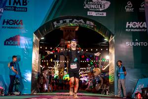 BIB: 5622
                            <button type="button" onclick="openModal(24867389)" class="btn btn-primary btn-sm float-right btn-popup" data-toggle="modal" data-target=".modal-high-quality">
                        <i class="fas fa-shopping-cart"></i> Add to Cart
                    </button>
                                            <button type="button" onclick="isThisMe(24867389, true)" class="btn btn-success btn-sm float-right btn-popup btn-isme hidden" data-toggle="tooltip" data-placement="bottom" title="นี่คือรูปของคุณใช่ไหม คลิกที่นี่เพื่อเอาเข้าอัลบั้ม">
                        <i class="fas fa-plus"></i> Add to album
                    </button>
                    <button type="button" onclick="isThisMe(24867389, false)" class="btn btn-warning btn-sm float-right btn-popup btn-isnotme hidden">
                        <i class="fas fa-ban"></i> Remove from album
                    </button>